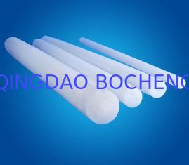 Chine 14MPa Strenath de tension PVDF Rod avec la grande pureté pour des panneaux d'affichage fournisseur